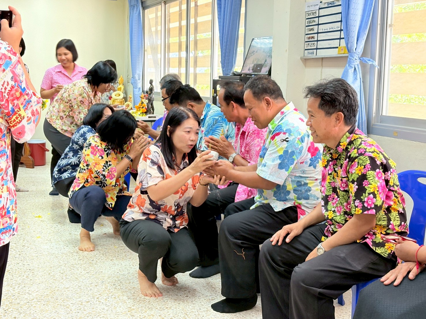 title - ส.ป.ก. ยโสธร จัดพิธีสรงน้ำพระและพิธีรดน้ำดำหัว เนื่องในโอกาสวันขึ้นปีใหม่ไทย ประจำปี พ.ศ.2569